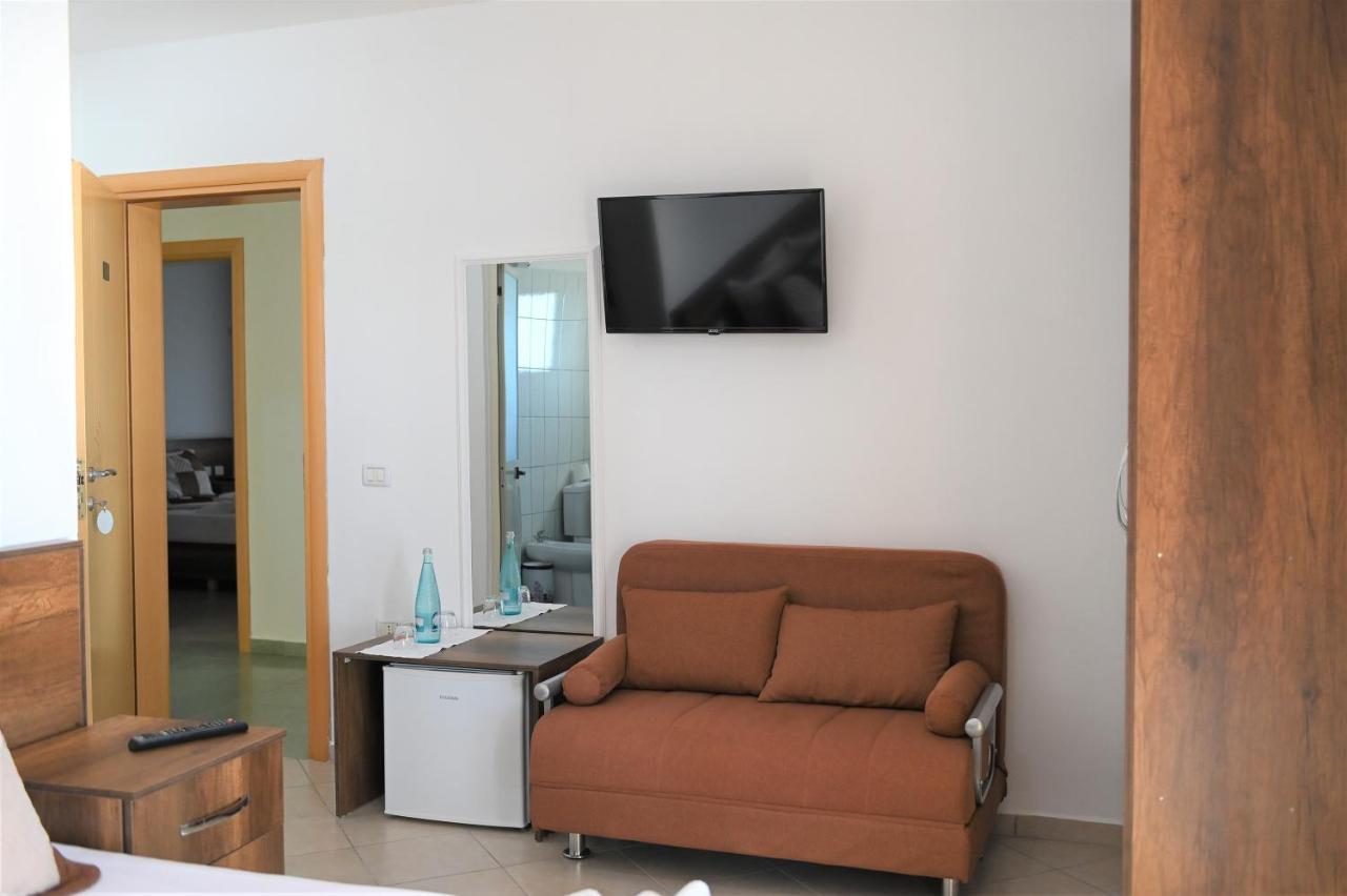 Vila Oxinn Kryemëdhej Exterior foto